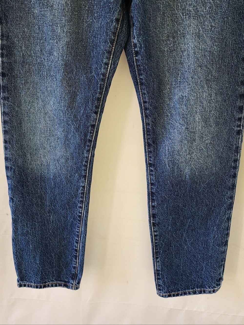 Levi's Premium Middy Straight Jeans - Picture 6 of 16